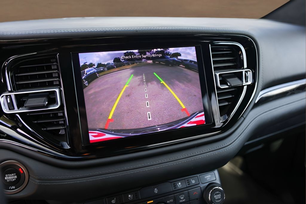 Used 2022 Dodge Durango Citadel RWD image 17