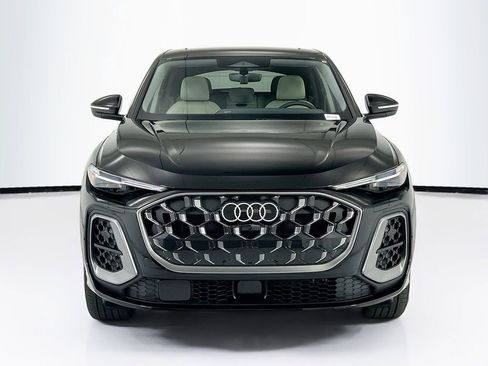 Used 2026 Audi Q5 Premium Plus AWD/4WD image 2