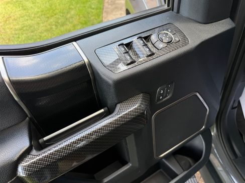 Used 2018 Ford F150 Raptor w/ Equipment Group 802A Luxury AWD/4WD image 58