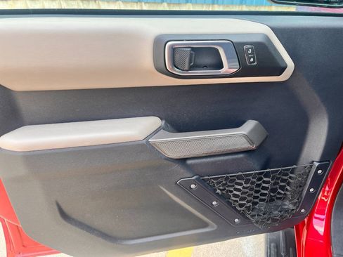 Used 2021 Ford Bronco Wildtrak AWD/4WD image 8