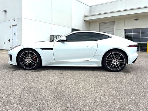 Used 2020 Jaguar F-TYPE Coupe RWD image 4
