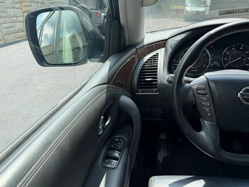 Used 2018 Nissan Armada SL w/ Moonroof Package AWD/4WD image 18