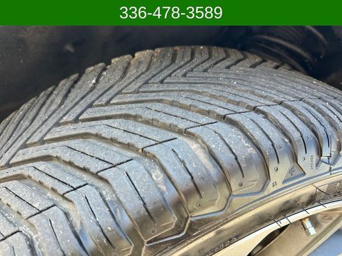 Used 2020 Lincoln Nautilus Reserve w/ Equipment Group 201A image 28