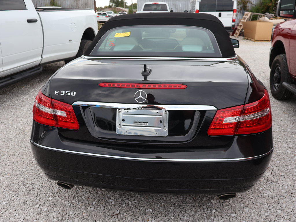 Used 2011 Mercedes-Benz E 350 Cabriolet image 18