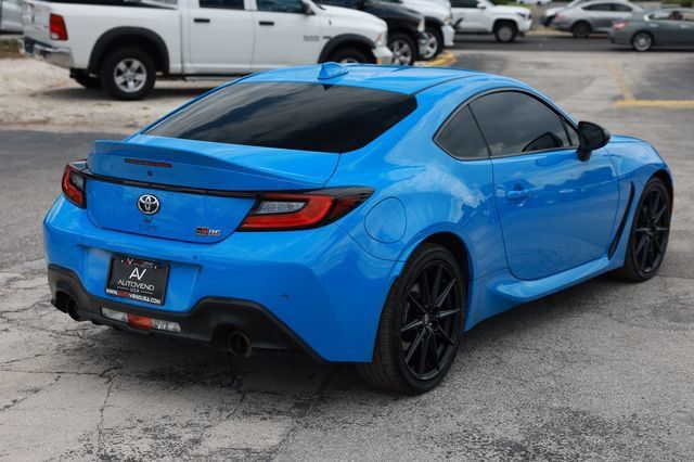 Used 2022 Toyota GR86 Premium RWD image 14