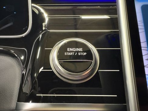 Certified 2025 Mercedes-Benz S 63 AMG S image 17