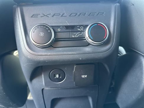 Certified 2025 Ford Explorer ST-Line AWD/4WD image 24