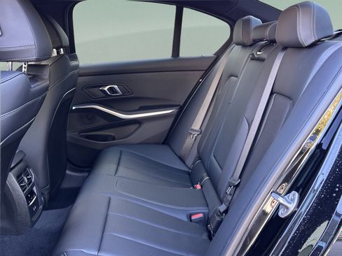 Certified 2026 BMW 330i Sedan w/ M Sport Package RWD image 27