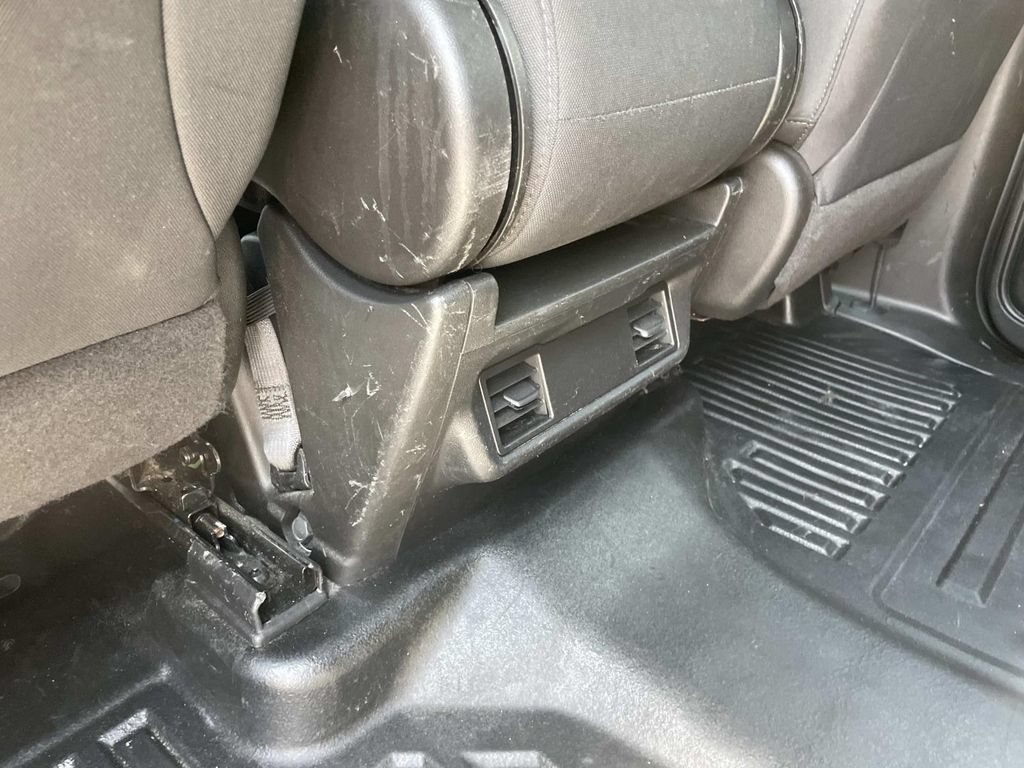 Used 2021 Chevrolet Silverado 2500 W/T w/ WT Convenience Package AWD/4WD image 23