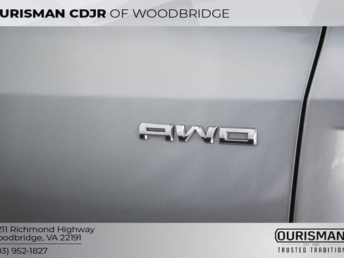 Used 2024 Ford Escape ST-Line image 9