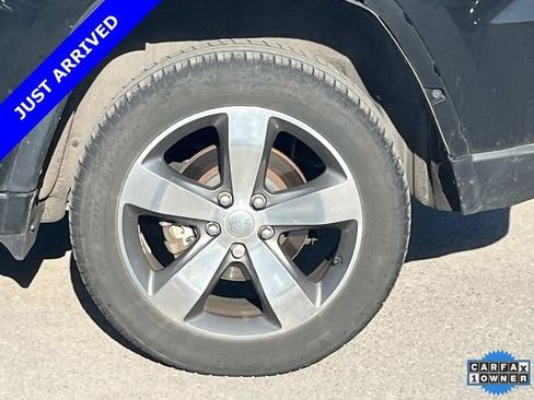 Used 2015 Jeep Grand Cherokee Limited image 8