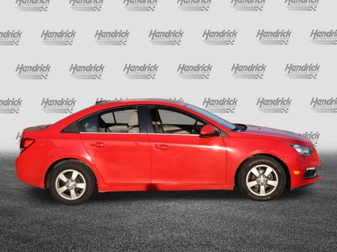 Used 2015 Chevrolet Cruze LT image 10