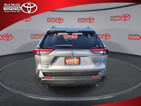 Certified 2025 Toyota RAV4 LE AWD/4WD image 7