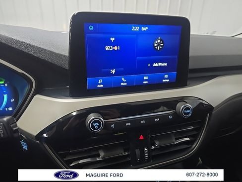 Used 2022 Ford Escape SEL w/ Technology Package image 25