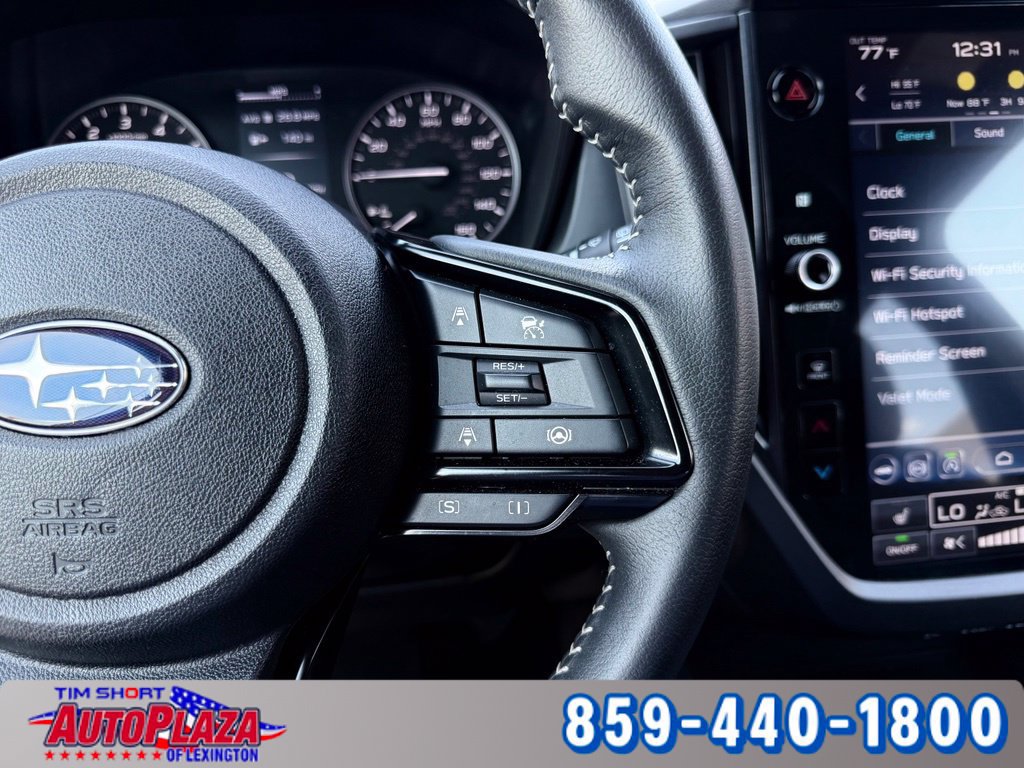 Used 2025 Subaru Forester Premium AWD/4WD image 17