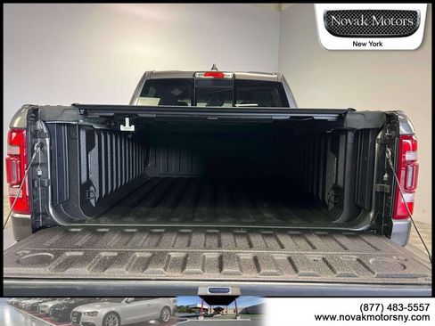 Used 2023 RAM 1500 Laramie AWD/4WD image 12