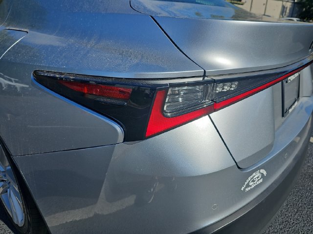 Used 2024 Lexus IS 300 w/ Comfort Package RWD image 36