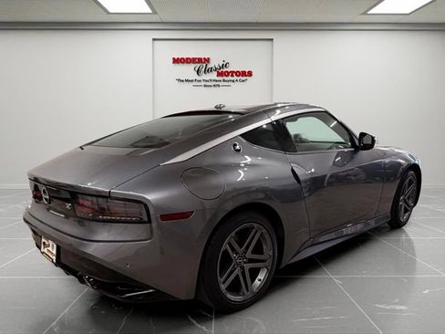 Used 2024 Nissan Z Sport w/ Floor Mat Package RWD image 7