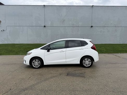 Used 2015 Honda Fit LX image 4