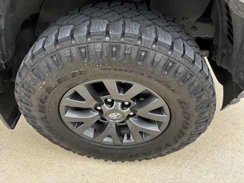 Used 2023 Toyota Tacoma SR5 image 21