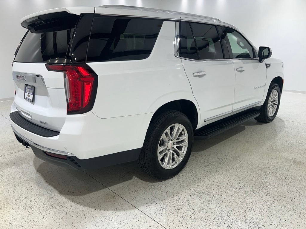 Used 2024 GMC Yukon SLT RWD image 5