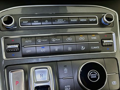 Used 2023 Hyundai Santa Fe SEL w/ Premium Package FWD image 24