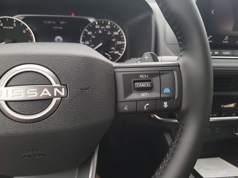 New 2025 Nissan Rogue SV w/ SV Premium Package image 9