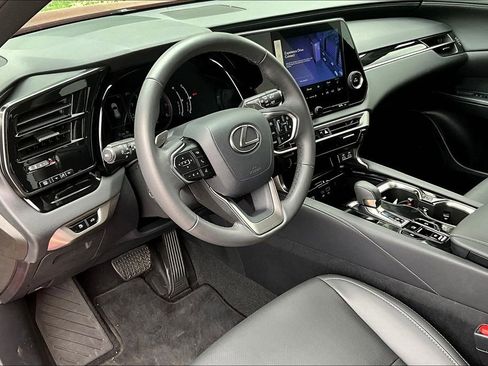 Used 2024 Lexus RX 350 FWD image 18