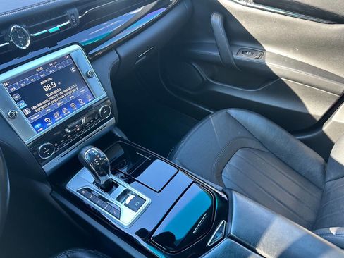 Used 2015 Maserati Quattroporte S Q4 image 22