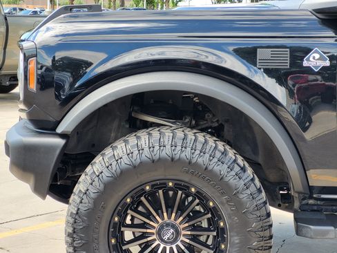 Used 2022 Ford Bronco Outer Banks AWD/4WD image 7