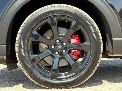 Used 2022 Ford Explorer ST w/ ST Street Pack image 29