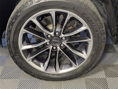 Used 2022 Jeep Wagoneer Series III w/ Premium Group I image 8