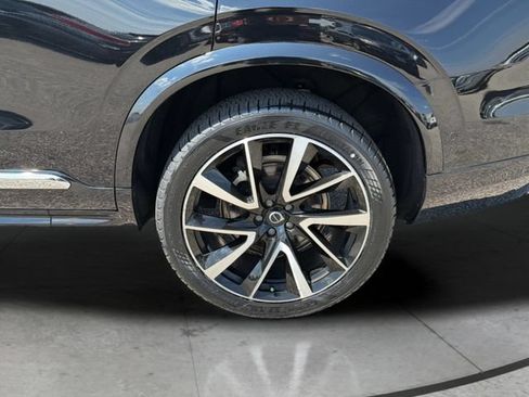 Used 2024 Volvo XC90 B6 Plus AWD/4WD image 32