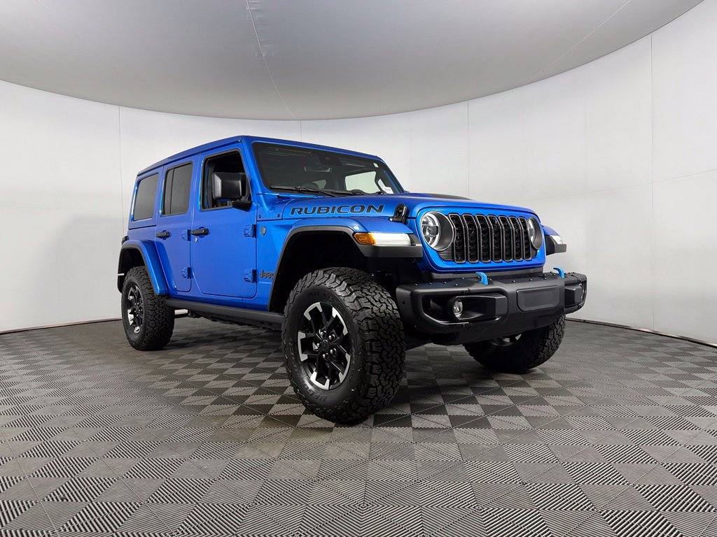 Used 2024 Jeep Wrangler Unlimited Rubicon 4xe AWD/4WD image 5