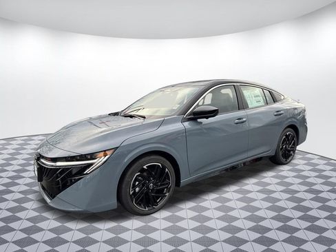 New 2026 Nissan Sentra SR image 3