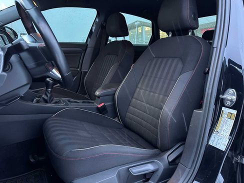 Used 2019 Volkswagen Jetta GLI image 21