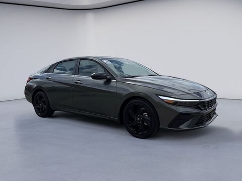 New 2026 Hyundai Elantra N Line FWD image 7