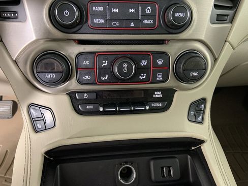 Used 2015 GMC Yukon XL Denali w/ Touring Package image 30