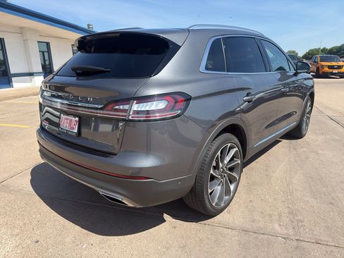 Used 2023 Lincoln Nautilus Reserve w/ Equipment Group 202A AWD/4WD image 6