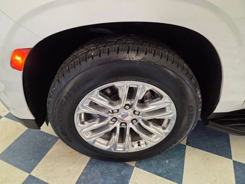 Used 2022 GMC Yukon SLT w/ SLT Premium Package RWD image 18
