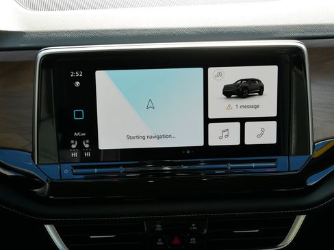 New 2026 Volkswagen Atlas SE image 10