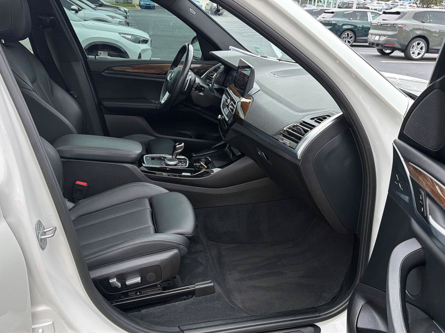 Used 2023 BMW X3 sDrive30i RWD image 13
