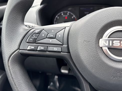 Used 2023 Nissan Altima 2.5 S FWD image 22