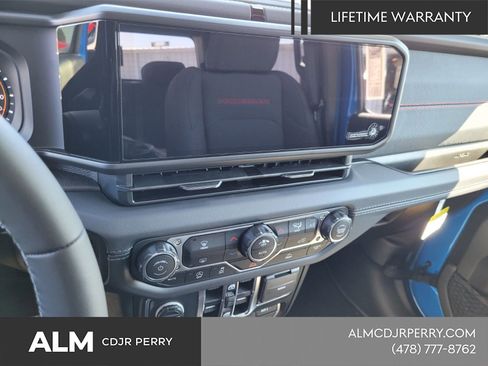 New 2025 Jeep Gladiator Rubicon AWD/4WD image 20