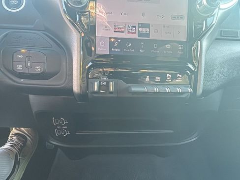 Used 2026 RAM 2500 Big Horn AWD/4WD image 22