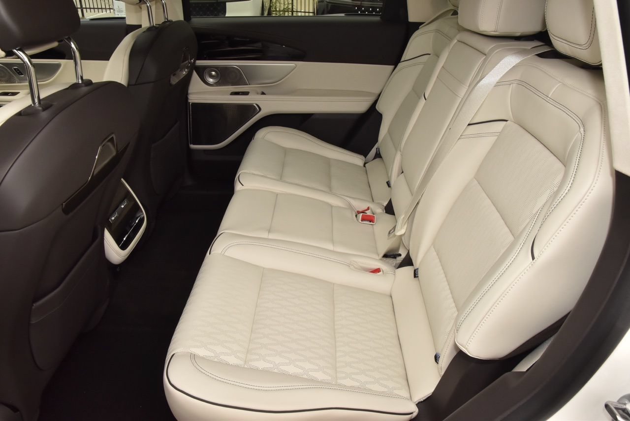 New 2026 Lincoln Nautilus Black Label AWD/4WD image 14