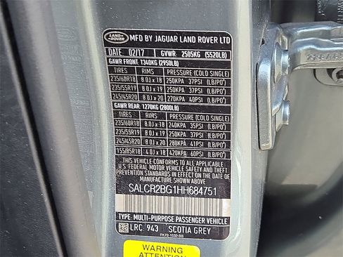 Used 2017 Land Rover Discovery Sport HSE image 27