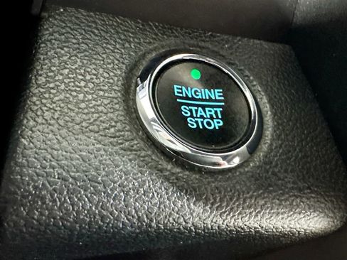 Used 2020 Ford F150 Lariat w/ Equipment Group 502A Luxury image 21