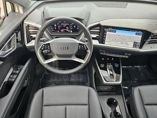 Used 2025 Audi Q4 e-tron Premium w/ Convenience Package AWD/4WD image 5