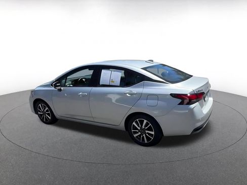 Used 2025 Nissan Versa SV FWD image 8